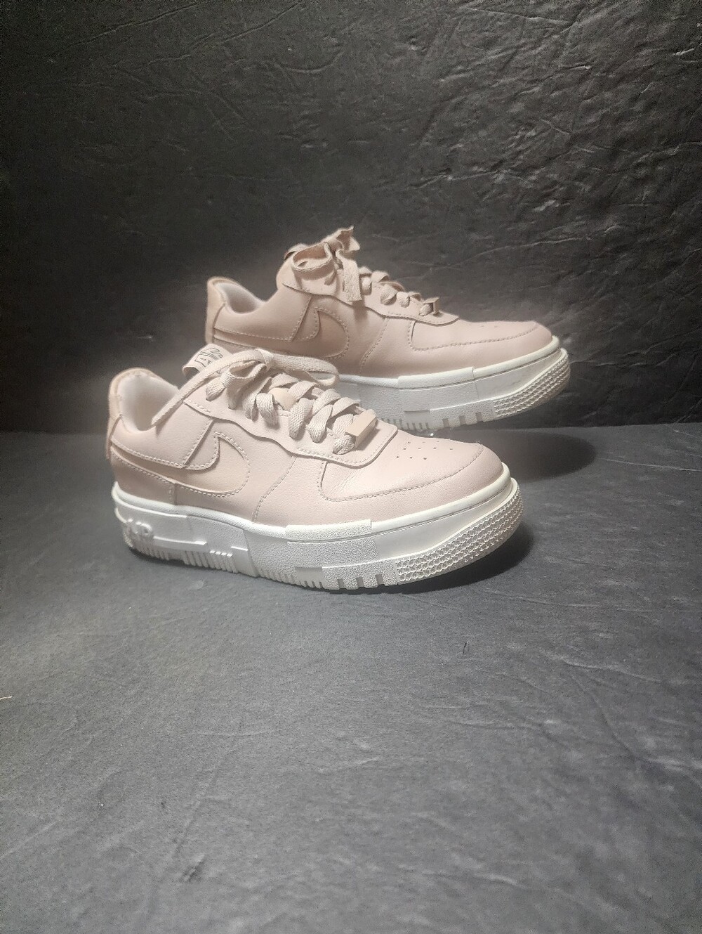 NIKE Air Force 1 Pixel Low Particle Women's Platform Sneakers Size 5.5